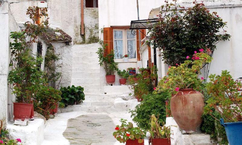 Athenian Hills and Hidden Anafiotika Family Tour activities for families kids love greece guided tours Athens