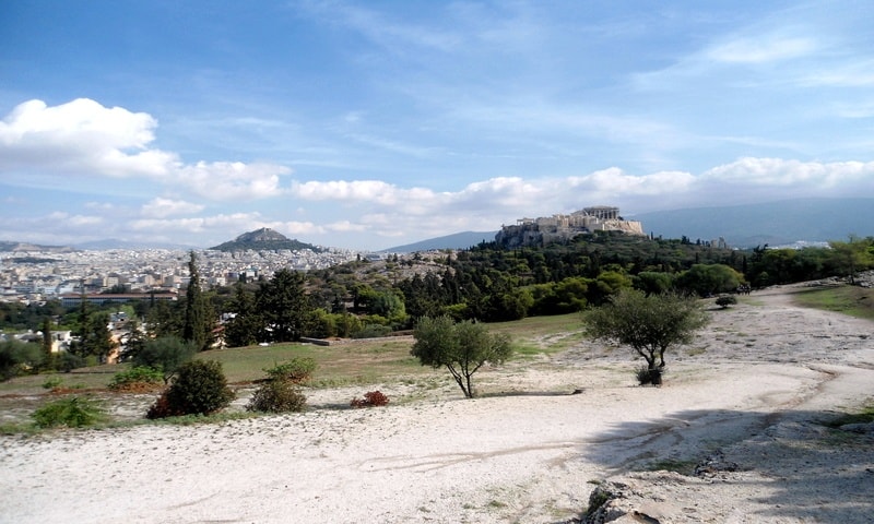 Athenian Hills and Hidden Anafiotika Family Tour activities for families Athens kids love greece guided tours