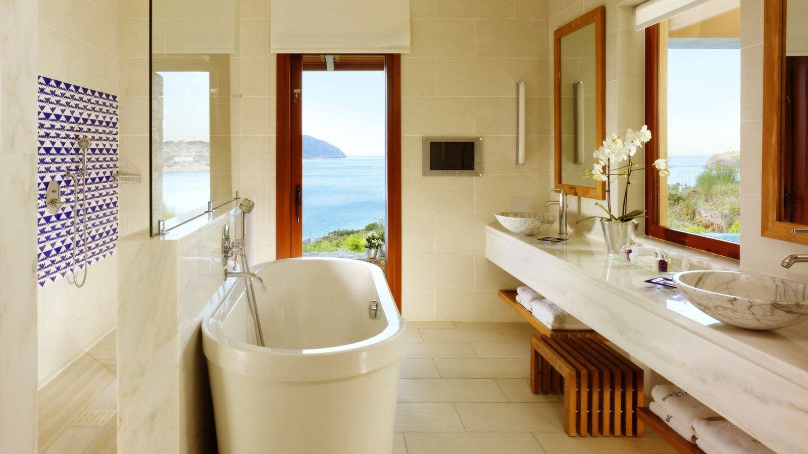 Blue Palace Luxury Collection Resort and Spa elounda crete island family holidays luxury accommodation 5 star spinaloga plaka lassithi hotel Greece cosmopolitan kidslovegreece