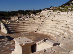 Greece with kids Top things to do with the family athens crete mykonos santorini kidslovegreece peloponnese ancient mythology percy jackson