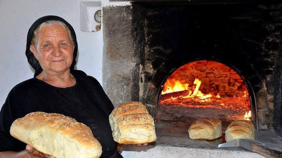 Bakery Class and Village Life – A True Cretan Experience