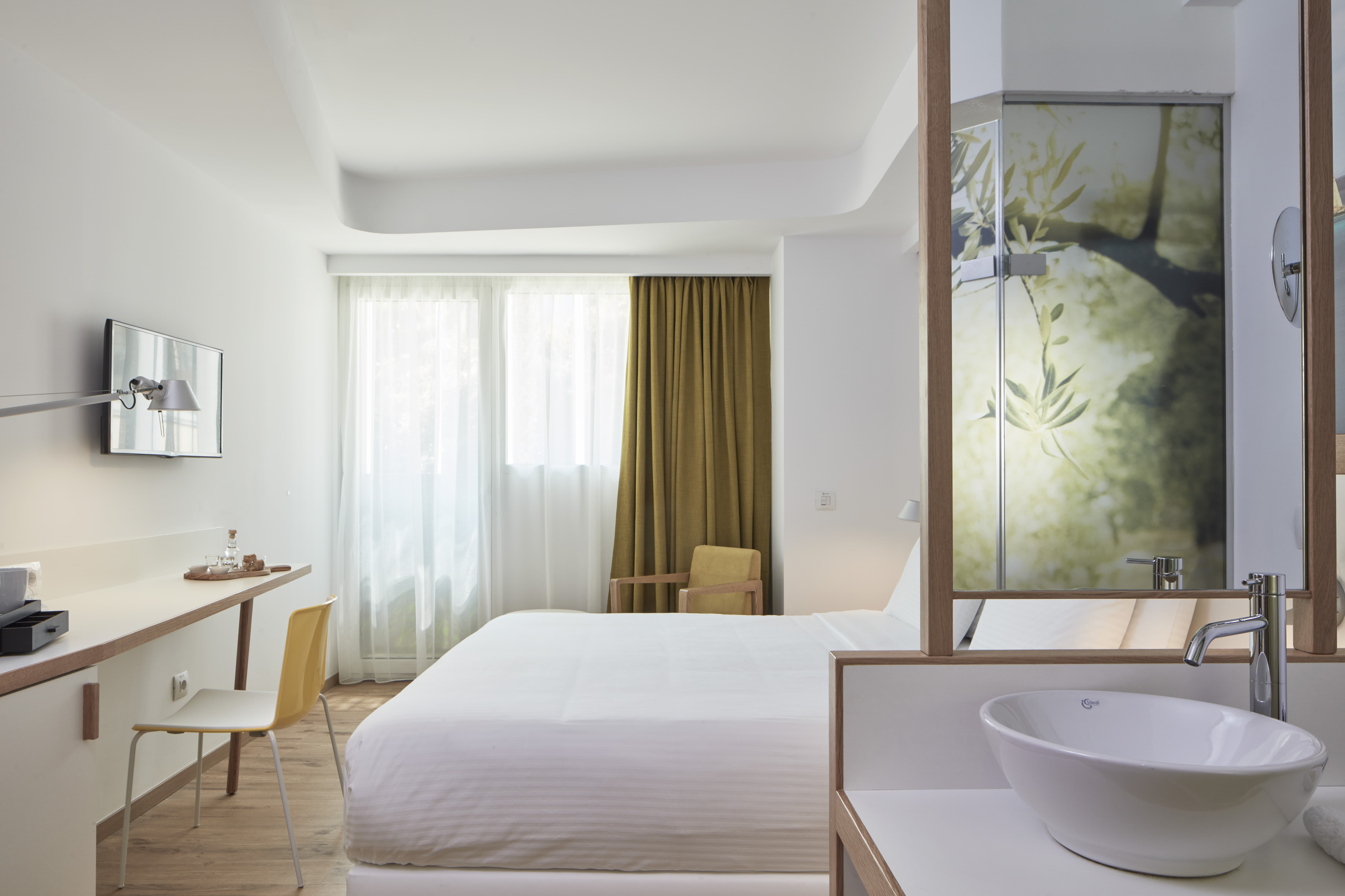 Olive Green Boutique Hotel Heraklion Crete Greece kidslovegreece central new modern ecofiendly smart technology 626 all day cafe restaurant lounge bar family connecting rooms