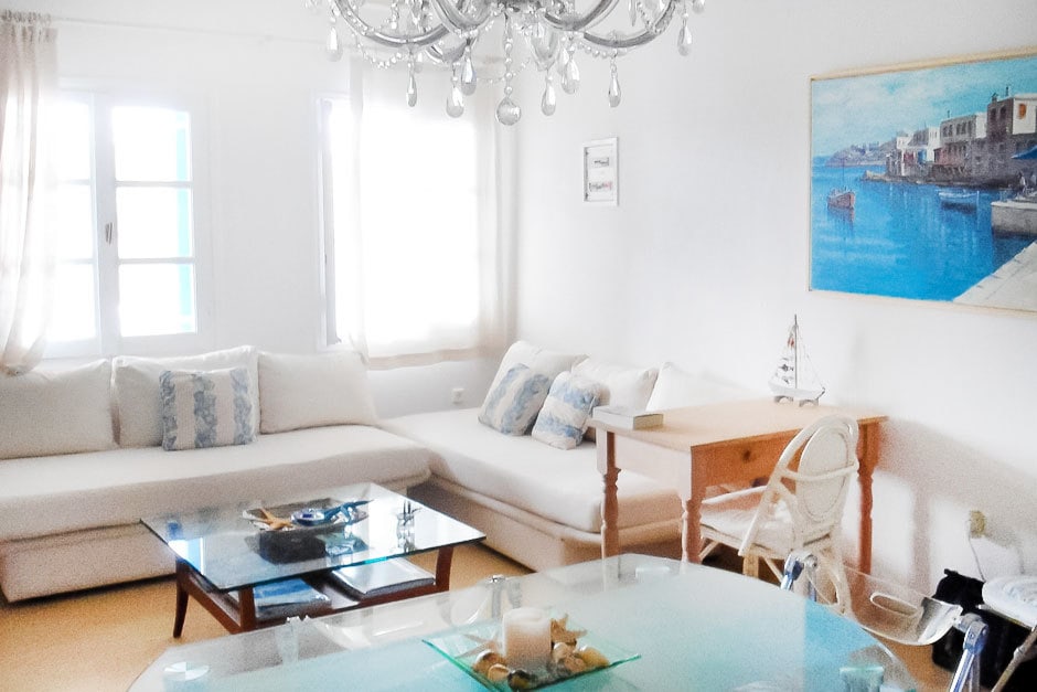 cosy family vacation maisonette in Kalafatis Mykonos island accommodation for families cyclades kids love greece