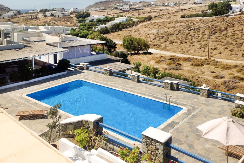 kids love greece accommodation for families cosy family vacation maisonette in Kalafatis Mykonos island cyclades