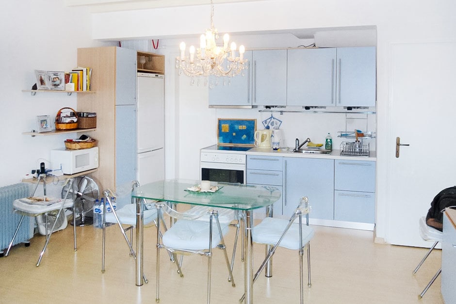 cyclades accommodation for families cosy family vacation maisonette in Kalafatis Mykonos island kids love greece