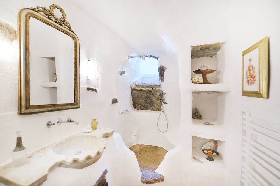 the Drakothea family residence in Myconos island luxury villa cyclades accommodation for families kids love greece