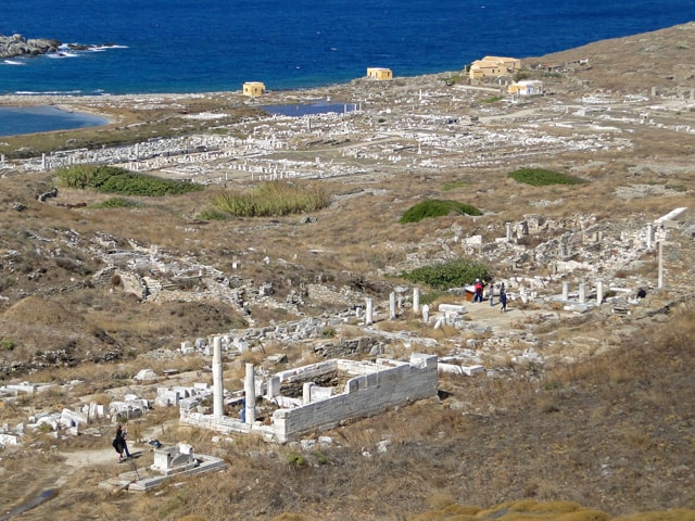 activities for families Mykonos island ancient Delos Rhenia Mykonos family cruises Cyclades kids love greece