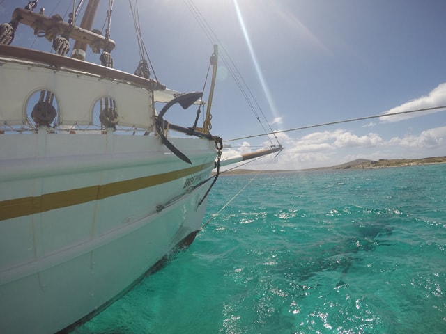 kids love greece private family sailing trip from Mykonos tailor made Mykonos island ancient Delos Rhenia Cyclades activities for families